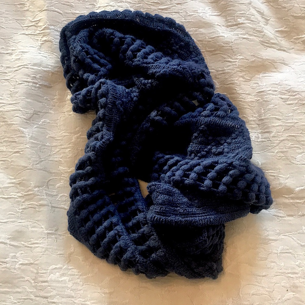 Francescas navy scarf
